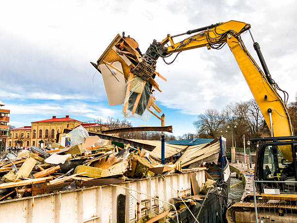 Best Construction Debris Removal  in Groveton, VA